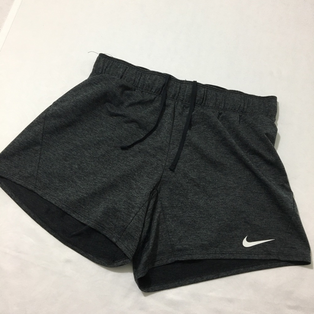 Nike DriFit training shorts, small black - Picture 2 of 10